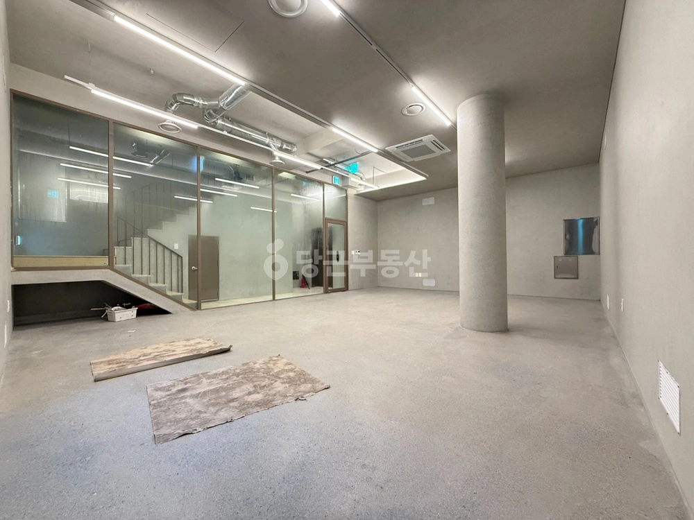 서울특별시 마포구 합정동 상가 사진 1