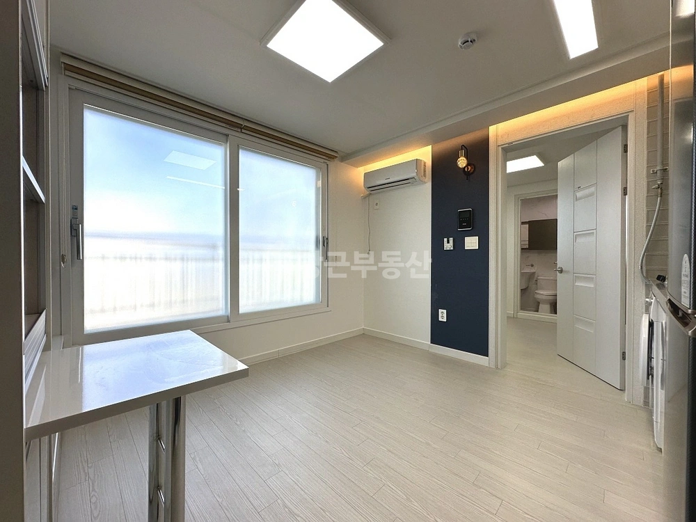 대전광역시 서구 괴정동 원룸 사진 1