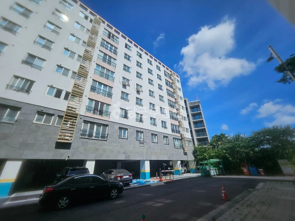 제주특별자치도 제주시 조천읍 아파트 사진 1