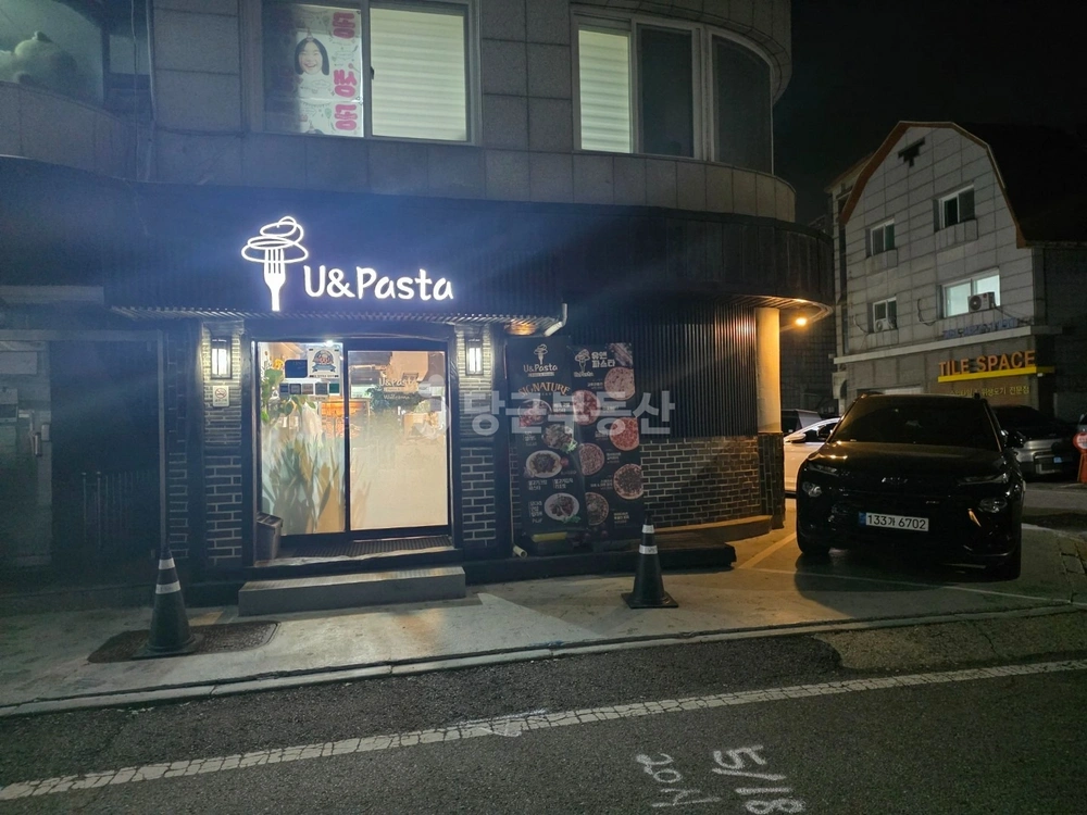 경기도 안양시 동안구 평촌동 상가 사진 1