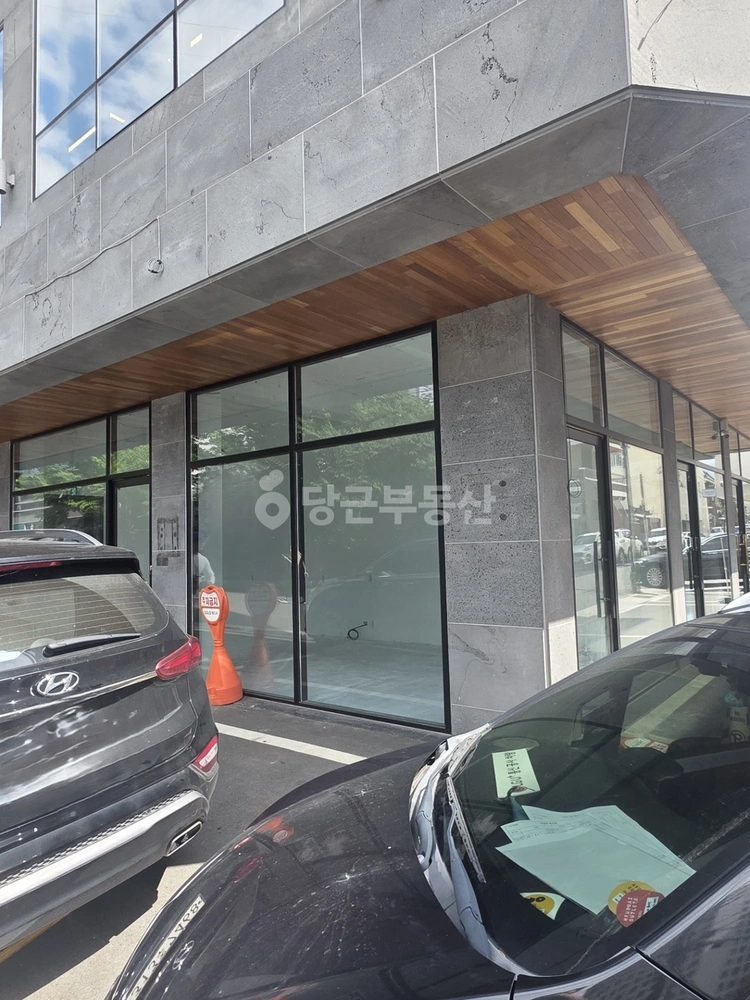 대구광역시 수성구 두산동 상가 사진 1