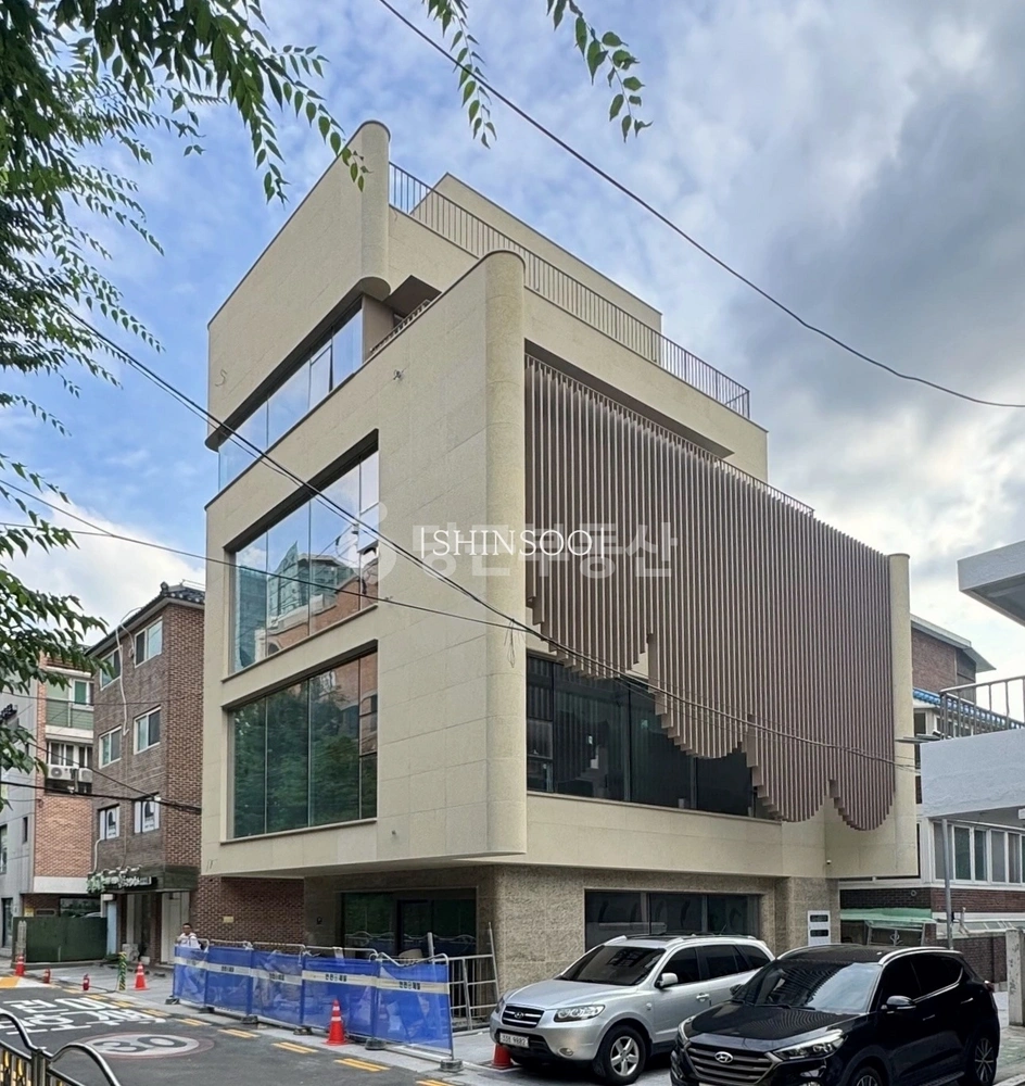 서울특별시 마포구 합정동 상가 사진 1
