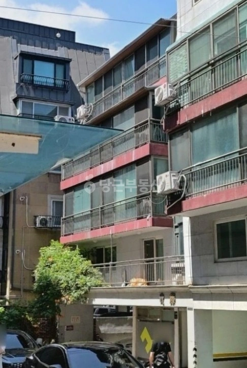 서울특별시 서초구 방배동 건물 사진 1