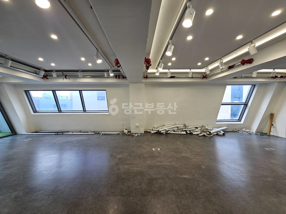 서울특별시 마포구 서교동 사무실 사진 1
