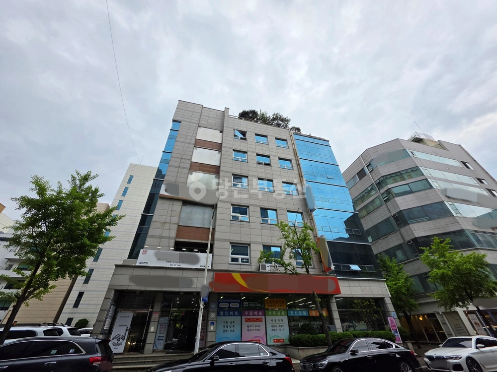 대전광역시 서구 둔산동 상가 사진 1