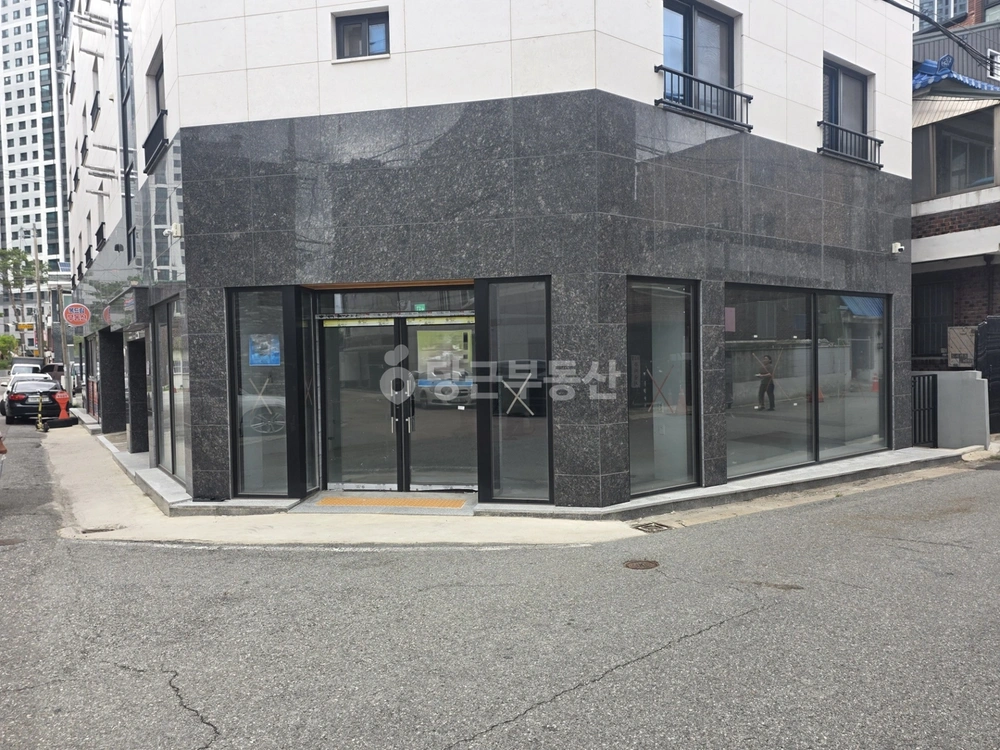 충청북도 청주시 흥덕구 복대동 상가 사진 1