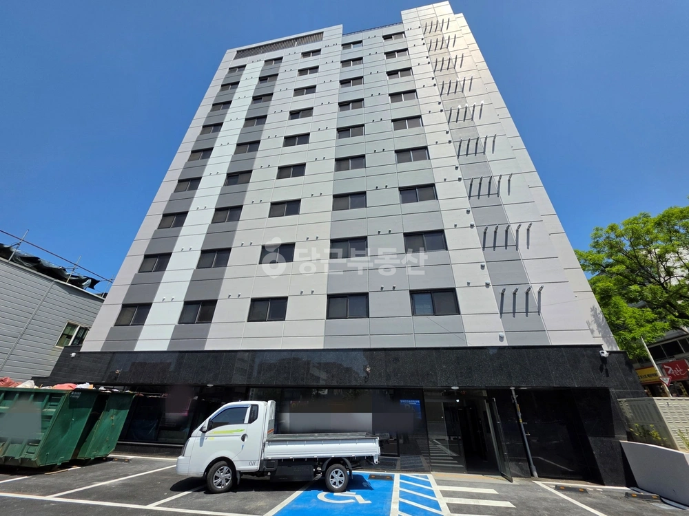 대전광역시 서구 갈마동 상가 사진 1