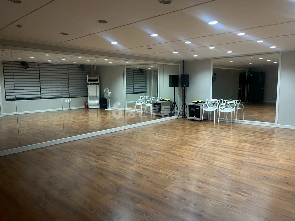 부산광역시 북구 화명동 상가 사진 1