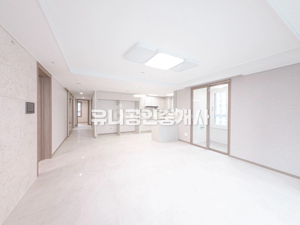 전남광주통합특별시 북구 중흥동 아파트 사진 1