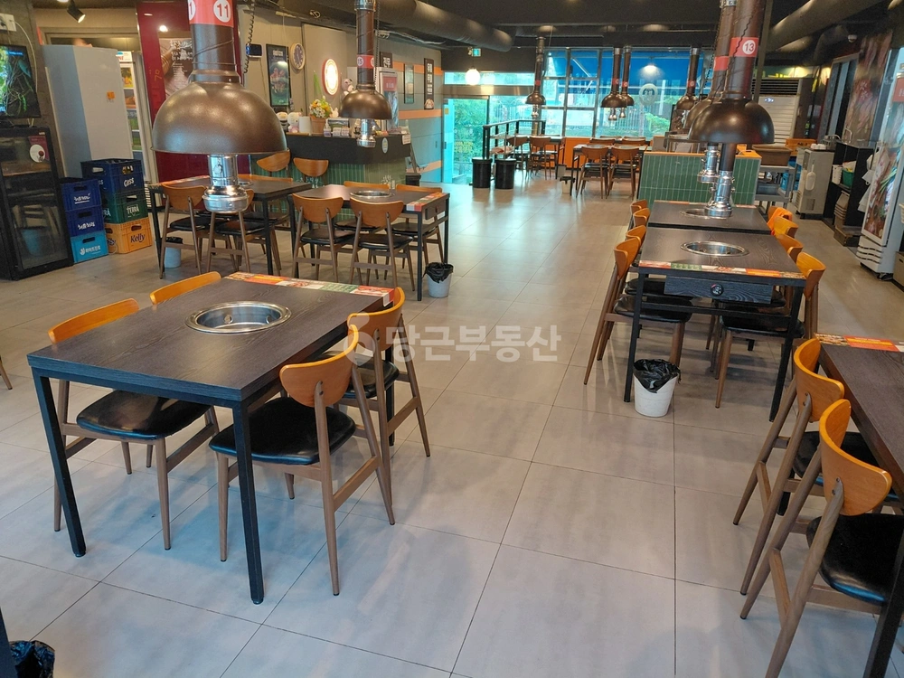 경기도 고양시 일산서구 탄현동 상가 사진 1