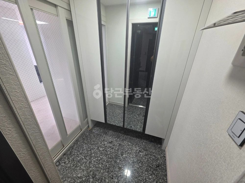대전광역시 서구 괴정동 원룸 사진 1