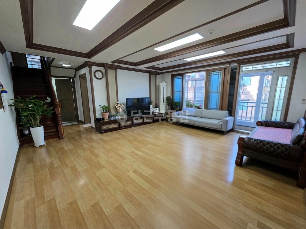 경상남도 창원시 성산구 성주동 빌라(투룸 이상) 사진 1