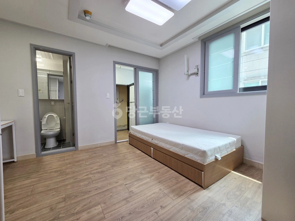부산광역시 중구 보수동3가 오피스텔 사진 1
