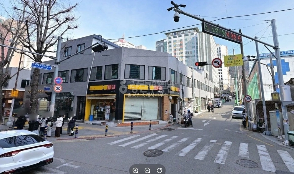 부산광역시 부산진구 전포동 상가 사진 1
