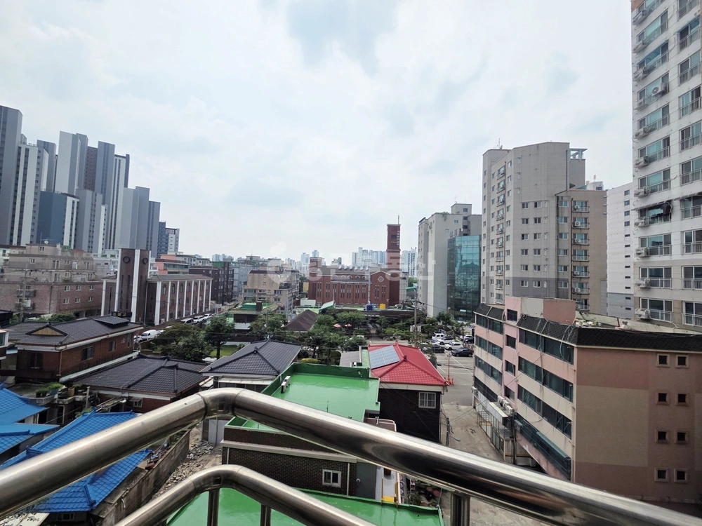 인천광역시 미추홀구 숭의동 아파트 사진 1