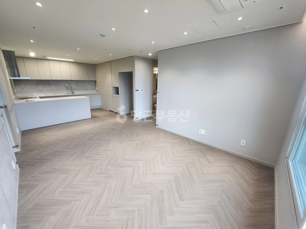 부산광역시 강서구 명지동 오피스텔 사진 1