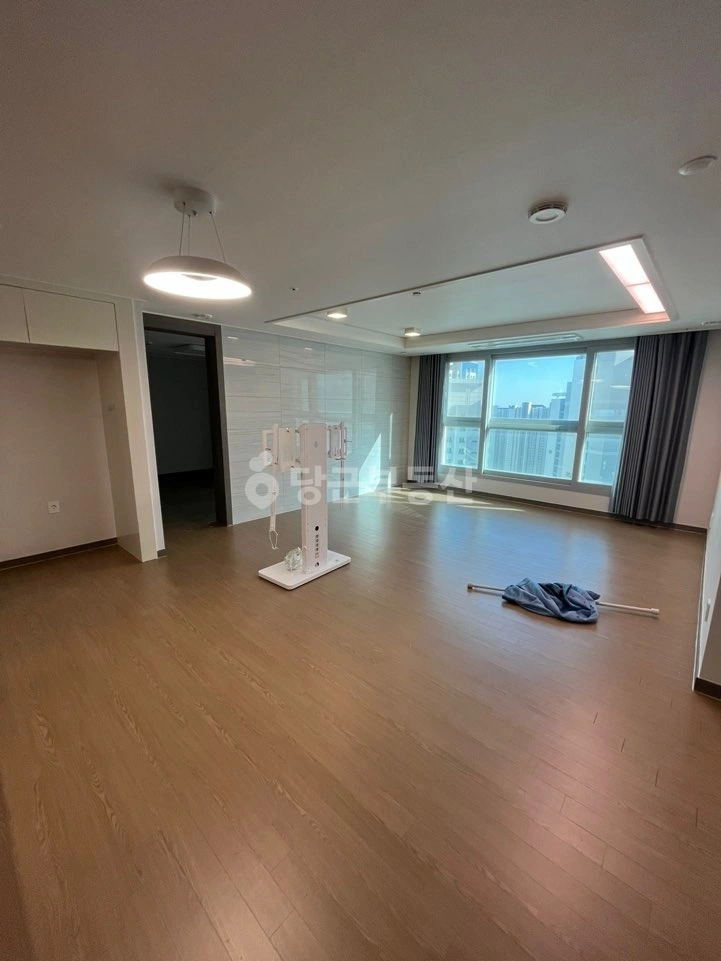 인천광역시 연수구 송도동 아파트 사진 1