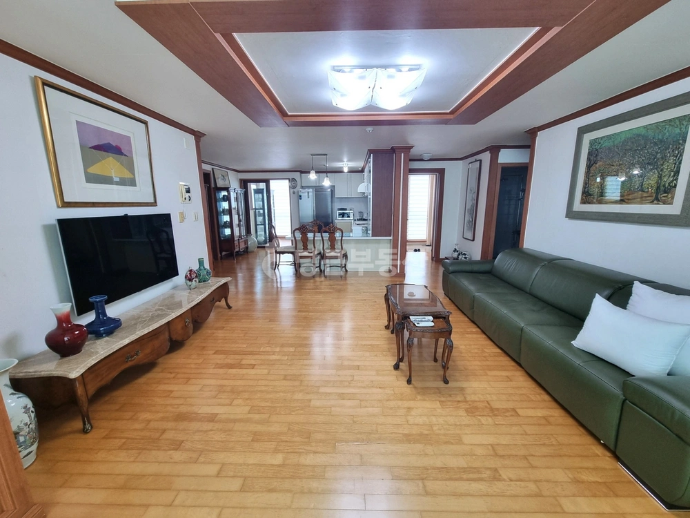 대전광역시 서구 관저동 아파트 사진 1