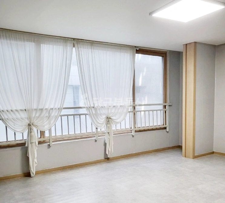서울특별시 강남구 역삼동 아파트 사진 1