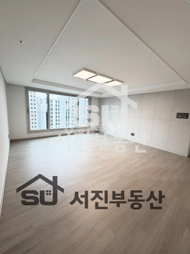 전남광주통합특별시 북구 운암동 아파트 사진 1