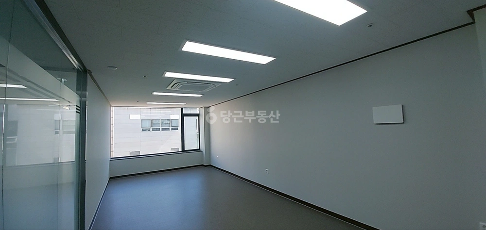 경기도 고양시 일산동구 장항동 사무실 사진 1