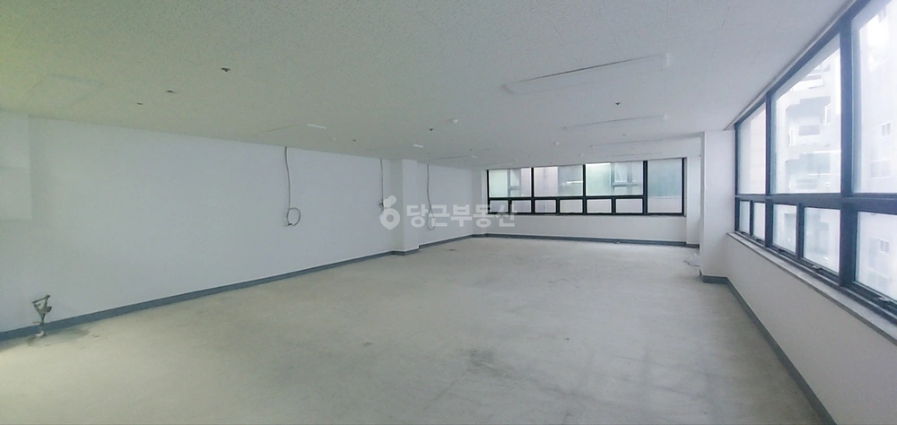 경기도 고양시 일산동구 장항동 사무실 사진 1
