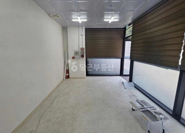 충청남도 천안시 서북구 성정동 상가 사진 1