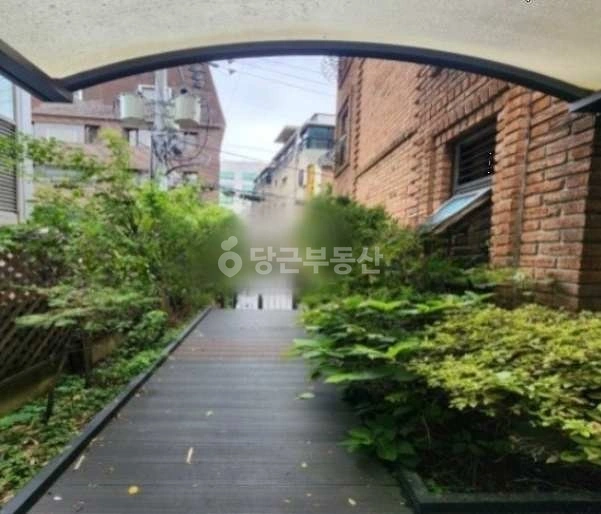 서울특별시 강남구 역삼동 아파트 사진 1