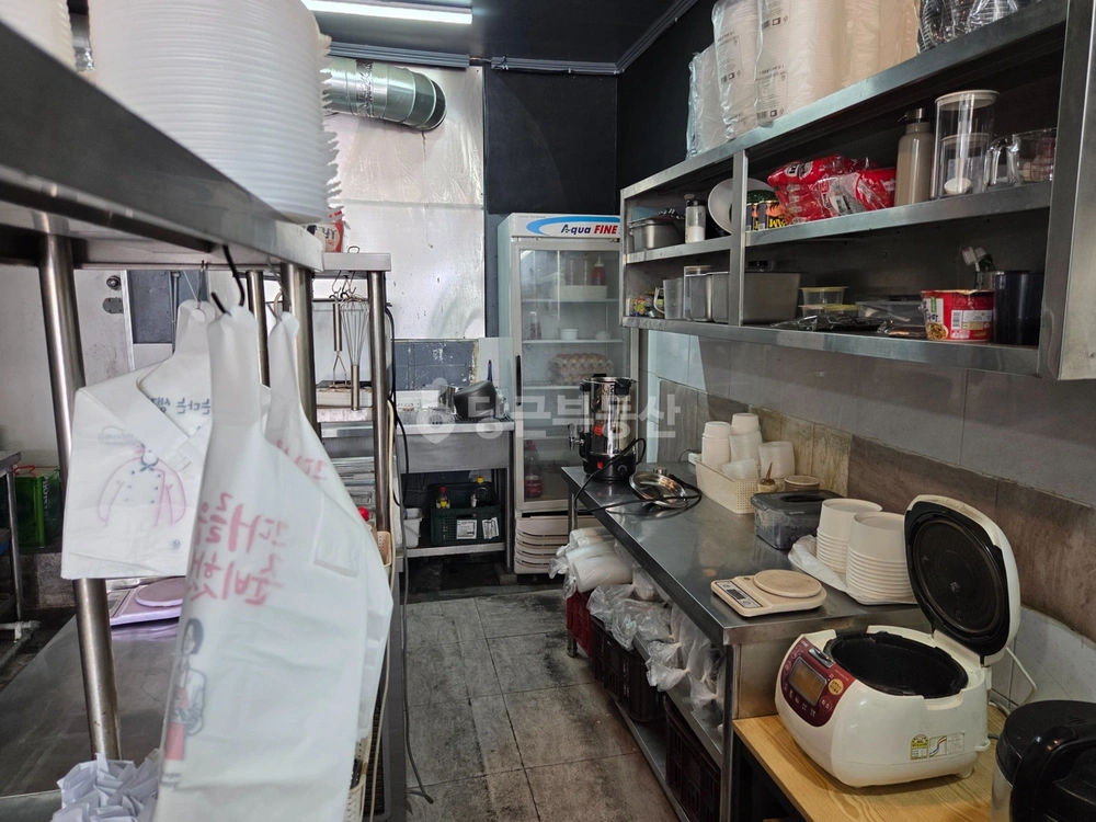 경기도 화성시 병점구 병점동 상가 사진 1
