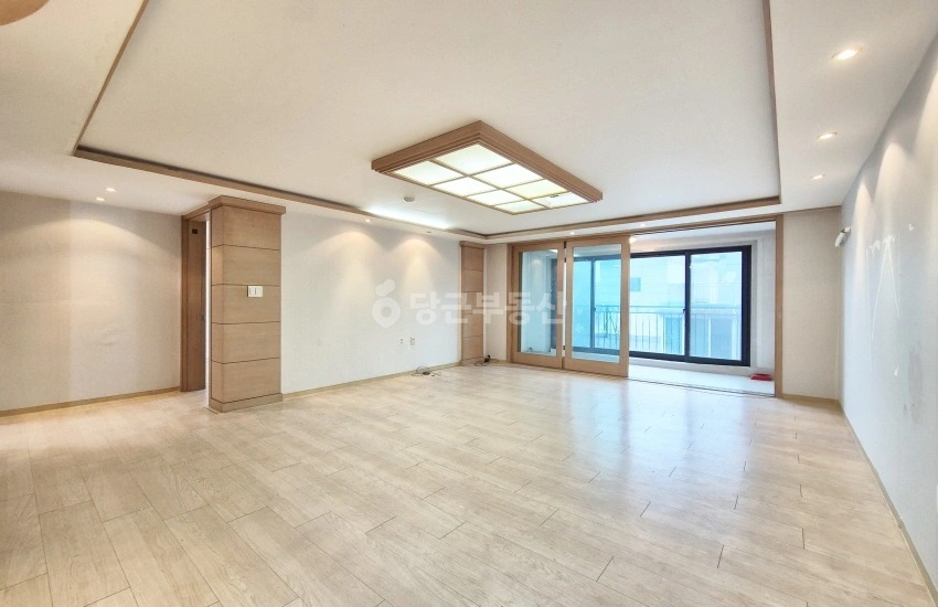 서울특별시 강남구 역삼동 아파트 사진 1