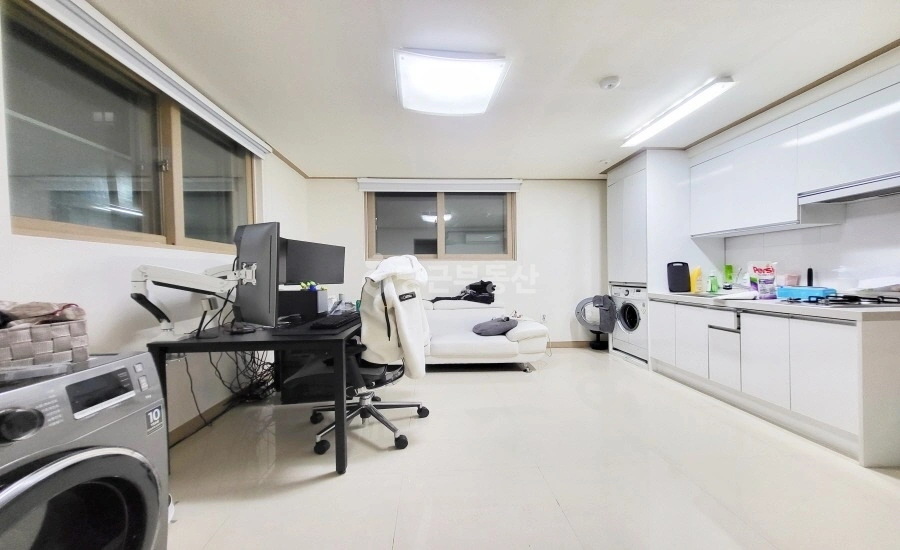서울특별시 강남구 역삼동 원룸 사진 1