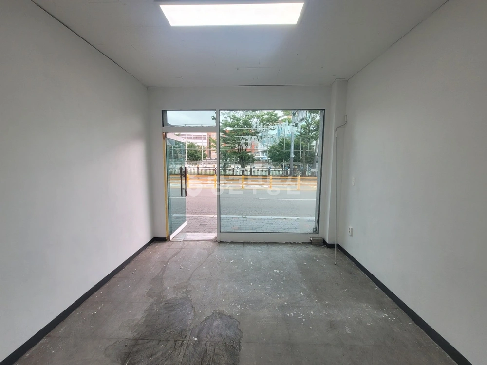 경기도 고양시 일산서구 대화동 상가 사진 1