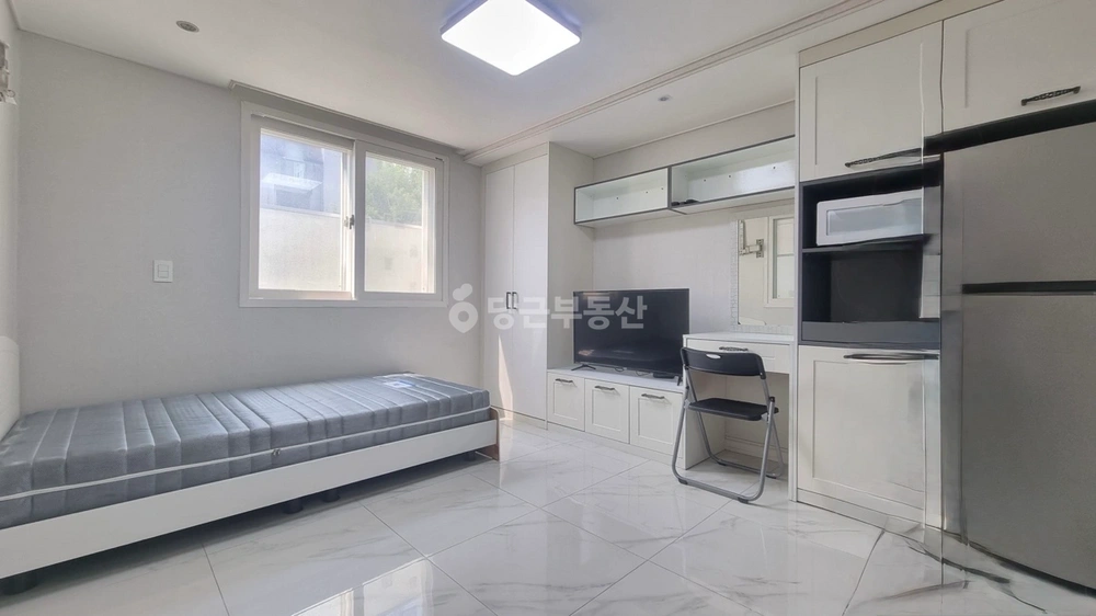대전광역시 서구 용문동 원룸 사진 1