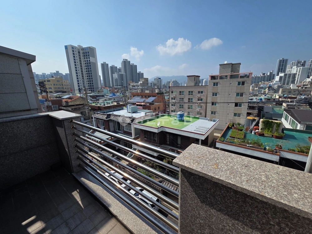 부산광역시 연제구 연산동 원룸 사진 1