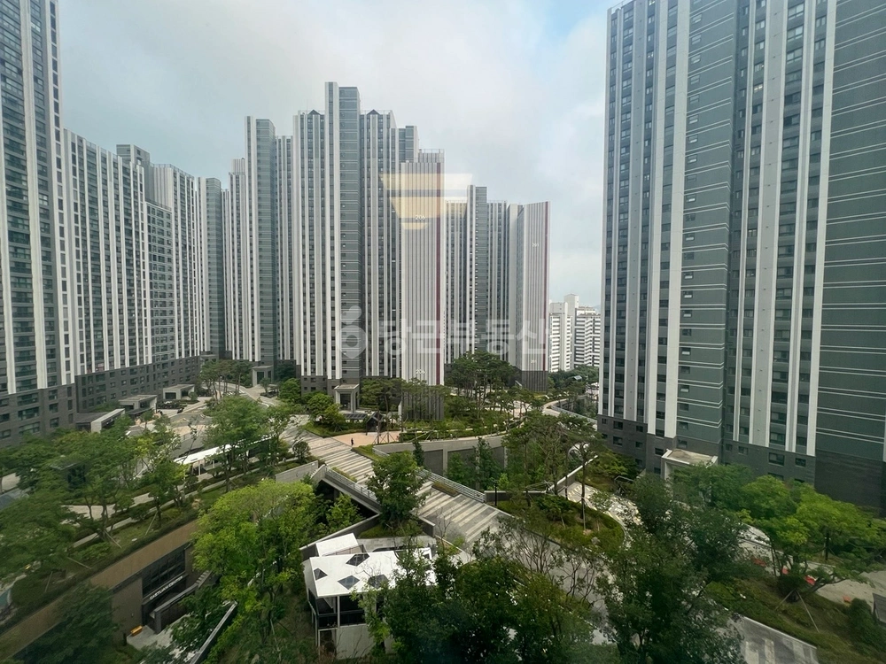 부산광역시 부산진구 부암동 아파트 사진 1