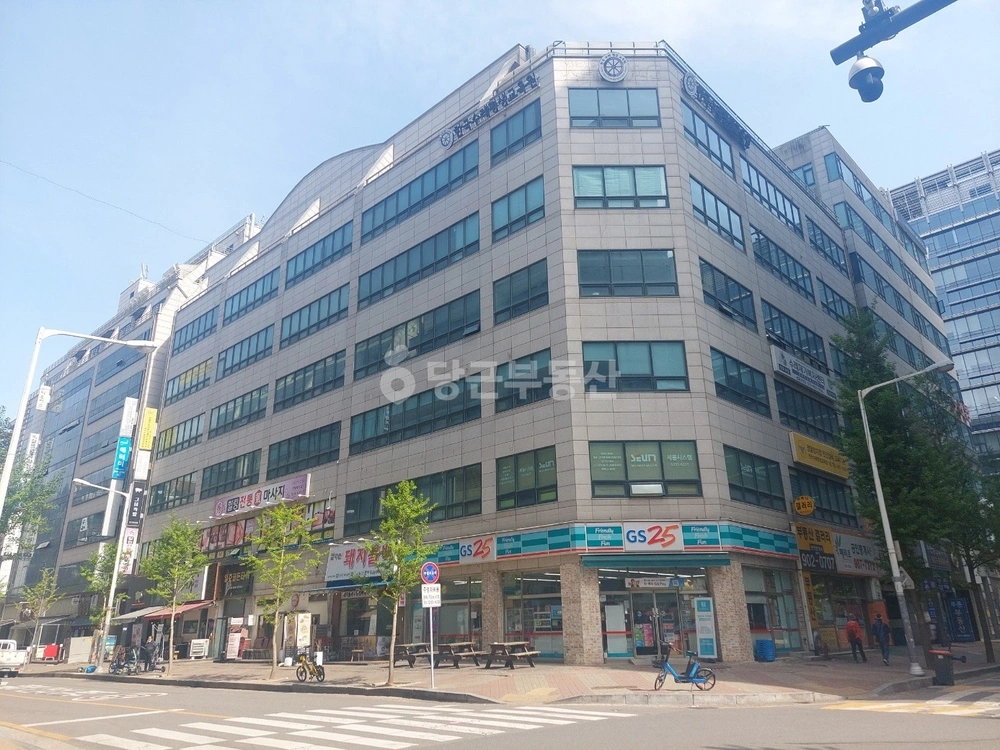 경기도 고양시 일산동구 장항동 상가 사진 1