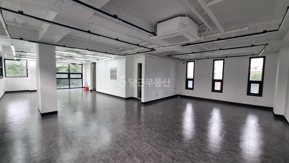 서울특별시 동작구 신대방동 상가 사진 1