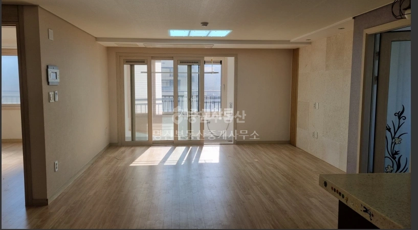 제주특별자치도 제주시 오라이동 아파트 사진 1