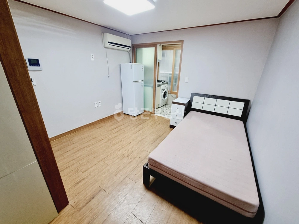 부산광역시 연제구 거제동 원룸 사진 1