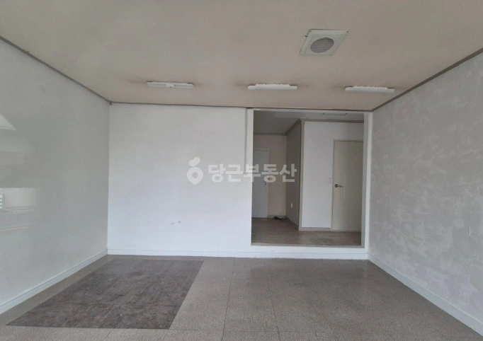 부산광역시 연제구 연산동 상가 사진 1