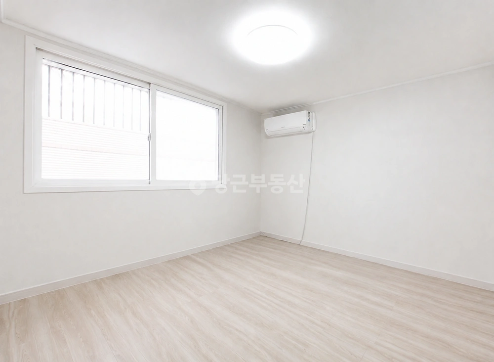 서울특별시 강남구 논현동 원룸 사진 1
