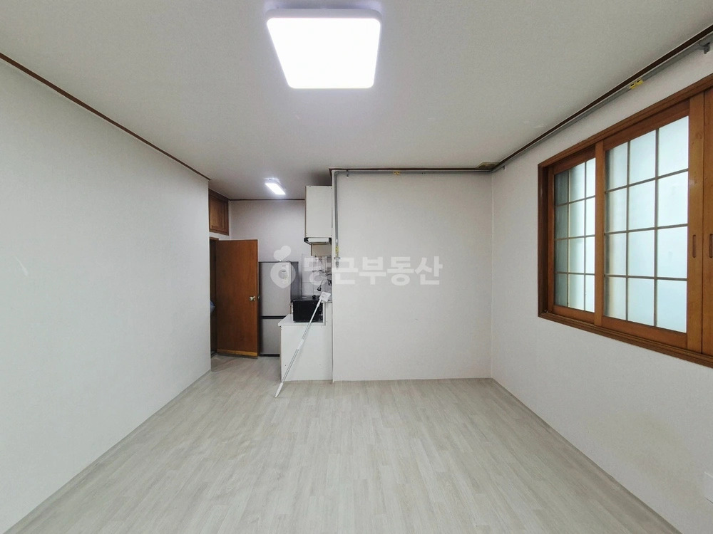 경상남도 창원시 성산구 용호동 원룸 사진 1