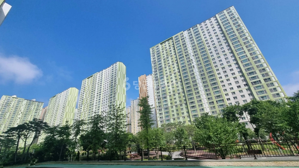 경상남도 창원시 마산합포구 월영동 아파트 사진 1