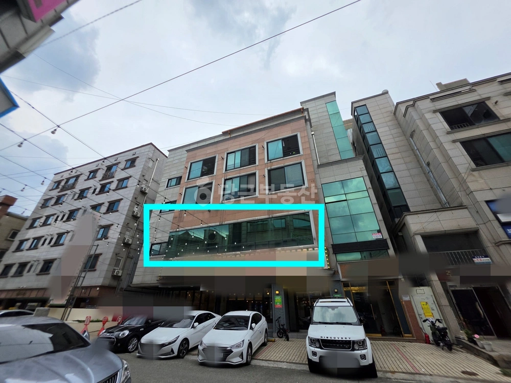 대전광역시 서구 월평동 상가 사진 1