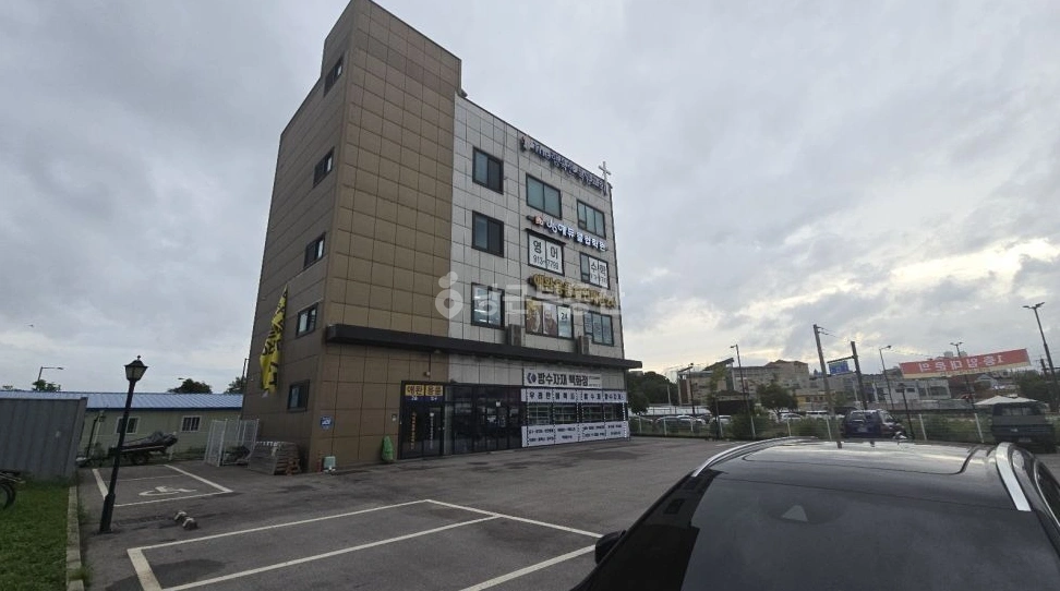경기도 고양시 일산서구 덕이동 상가 사진 1
