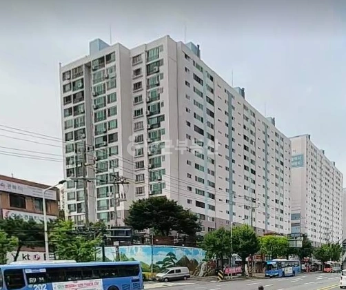 대전광역시 서구 가수원동 아파트 사진 1