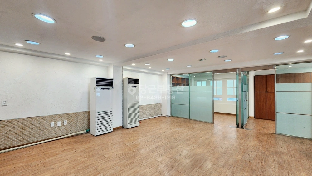 서울특별시 강남구 논현동 사무실 사진 1