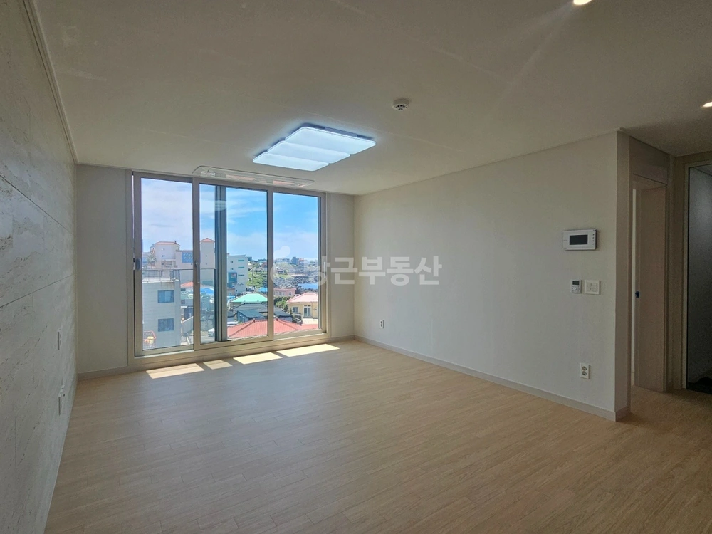 제주특별자치도 제주시 외도이동 빌라(투룸 이상) 사진 1