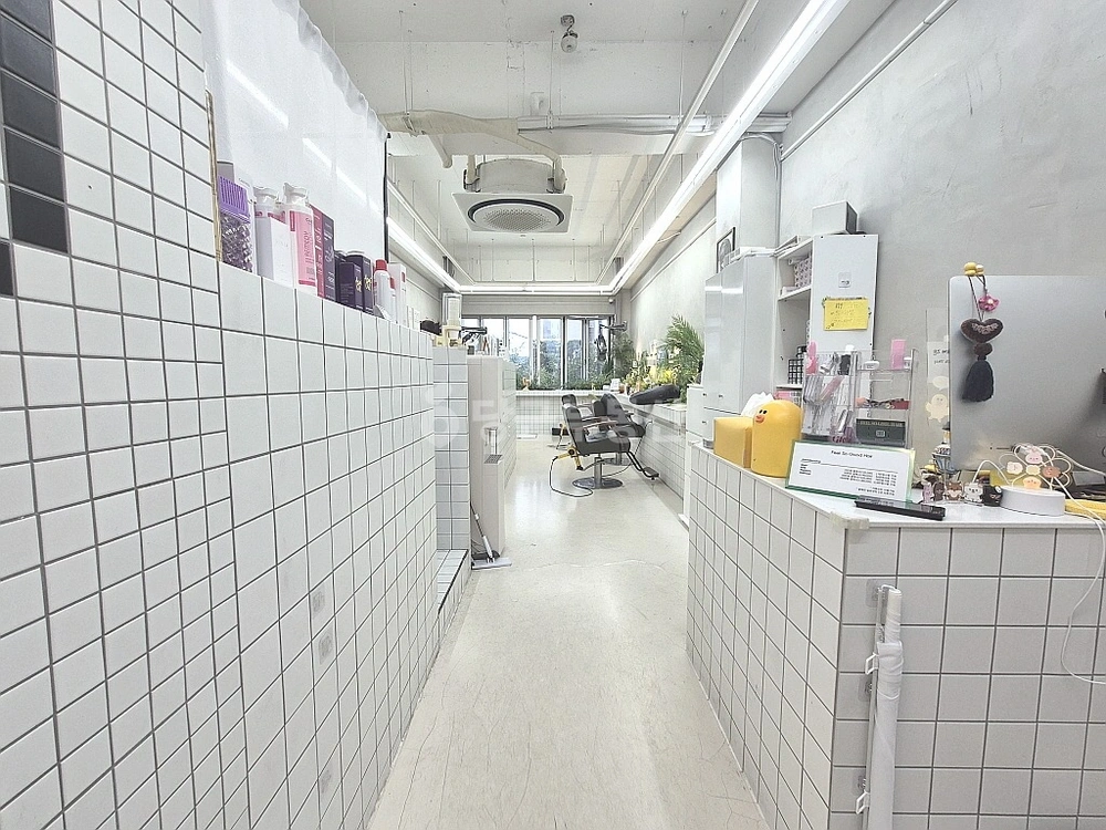 충청남도 천안시 동남구 신부동 상가 사진 1