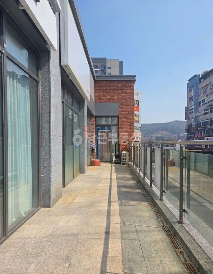 충청남도 천안시 서북구 불당동 상가 사진 1